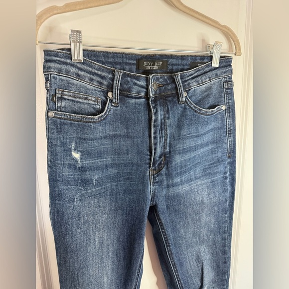 Judy Blue Women’s Loveland Midrise Tummy Control Distressed Skinny Jeans - Picture 3 of 9